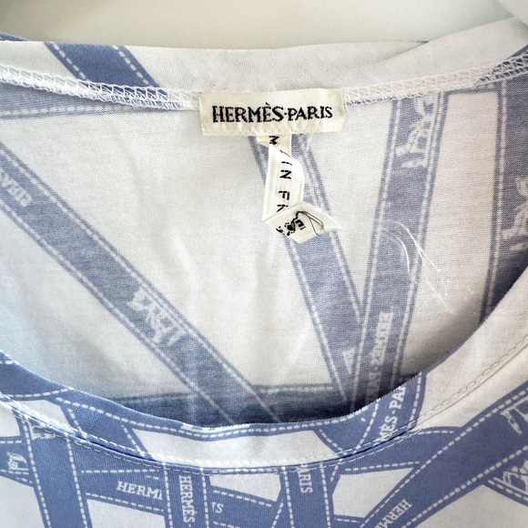 SOLD❤️HERMÈS authentic logo ribbon print boxy tee shirt top - Picture 3 of 8